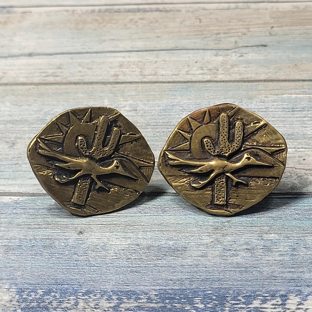 Brass Road runner Cufflinks.